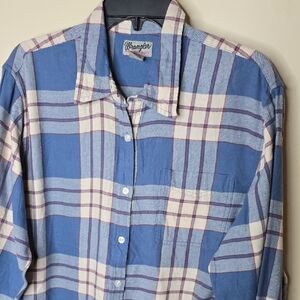 Wrangler Casual Blue and White Plaid Shirt
